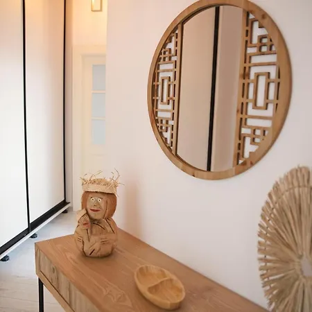 Apartment Cozy Modern In The Old Town - Hlavna Street Kosice