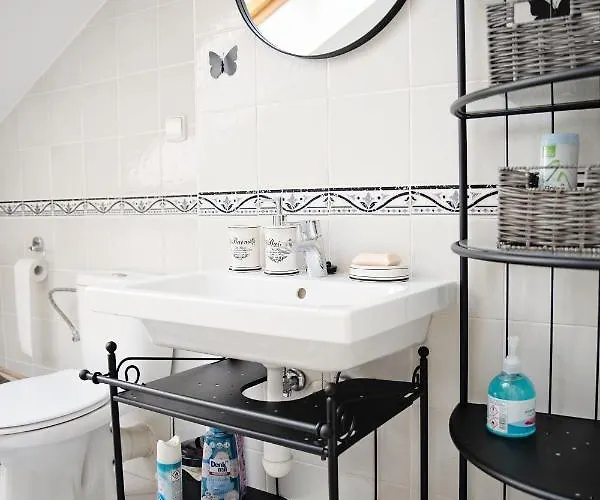 Cozy Modern In The Old Town - Hlavna Street Lägenhet Košice